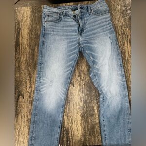 Men’s American Eagles Jeans Athletic Skinny 33x30 - Used